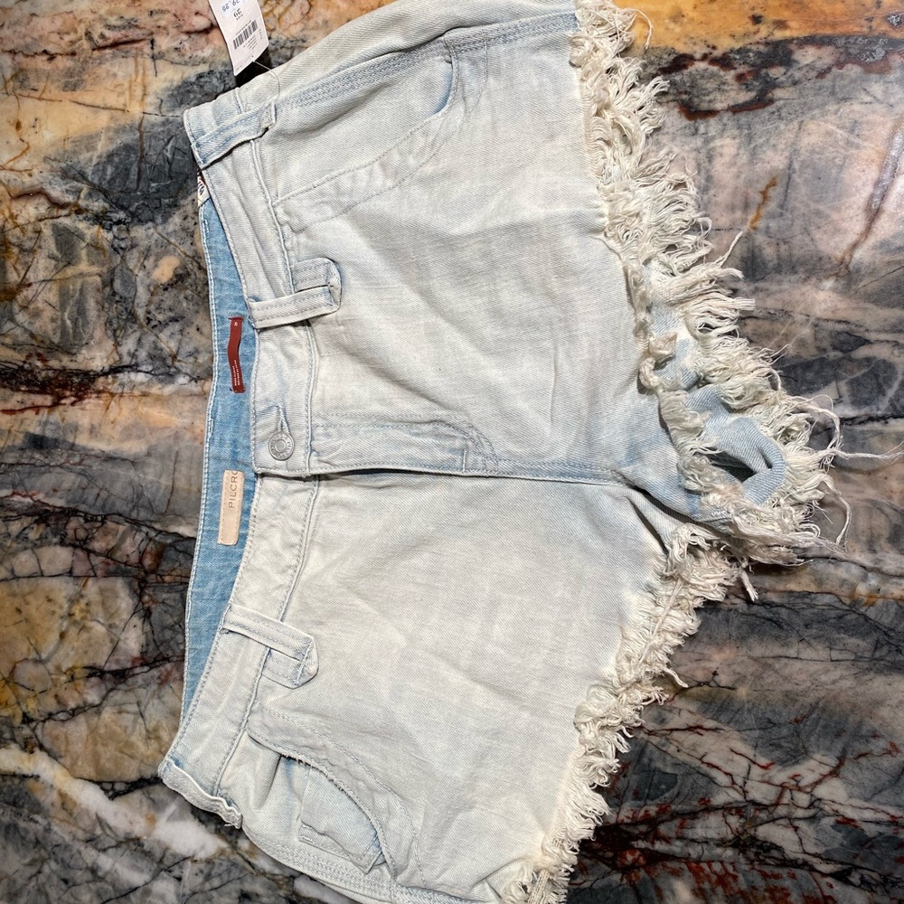 29” Anthropology short shorts, NWT never worn.